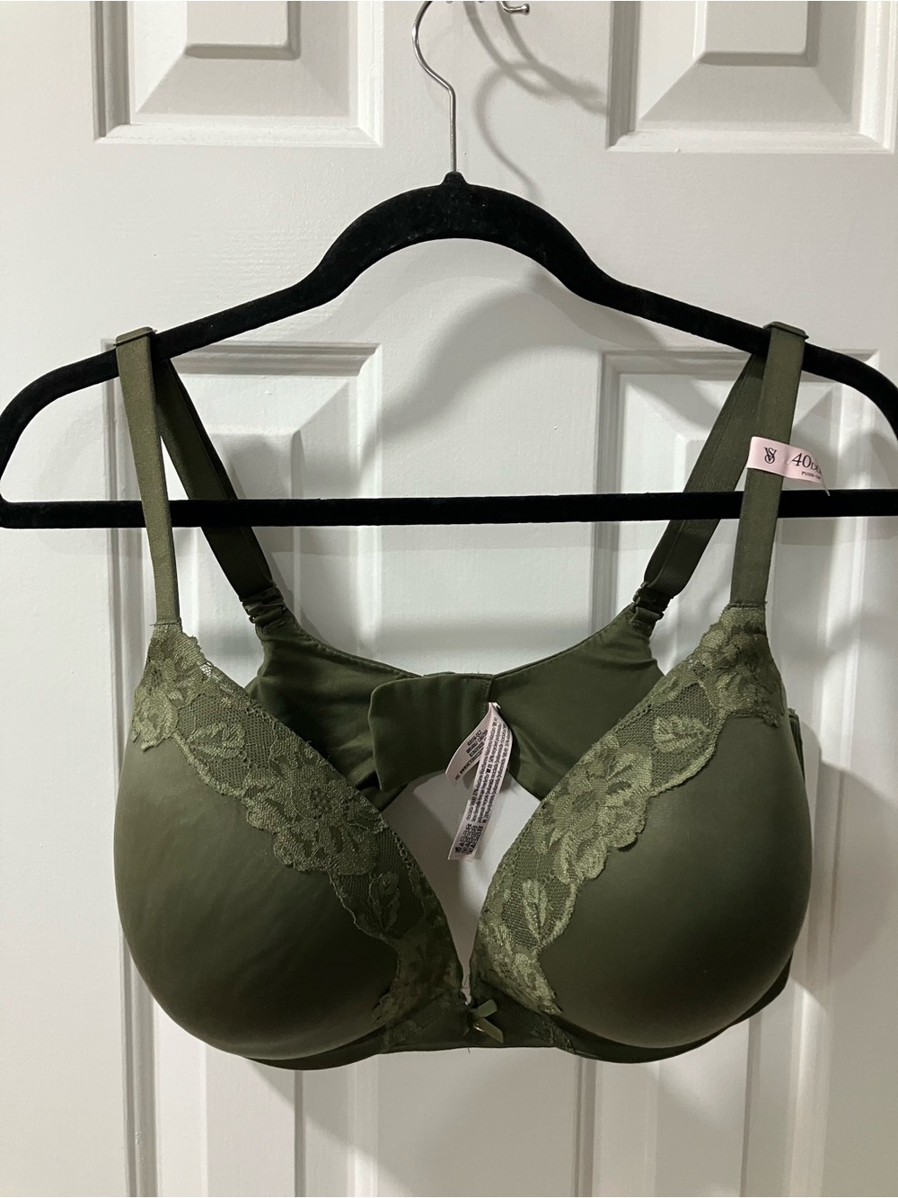 Victoria's Secret Olive Green Lace T-Shirt Bra